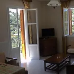 Captain's Dion Apartment *